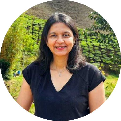Roopy Dhaliwal Headshot